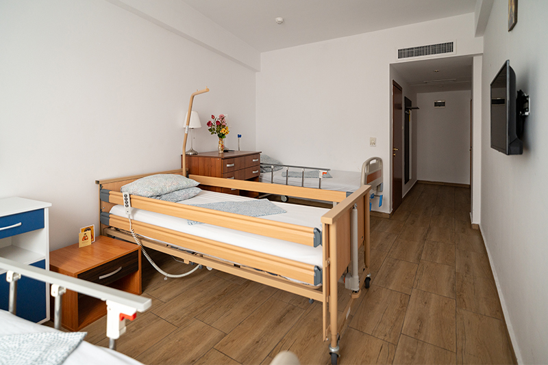 prezentare-camin-batrani-luxab-10