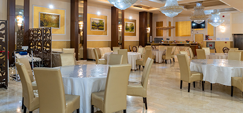 spatiu-socializare-azil-batrani